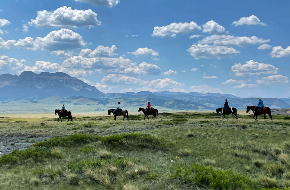 Plan your Montana Dude Ranch Vacation with JJJ